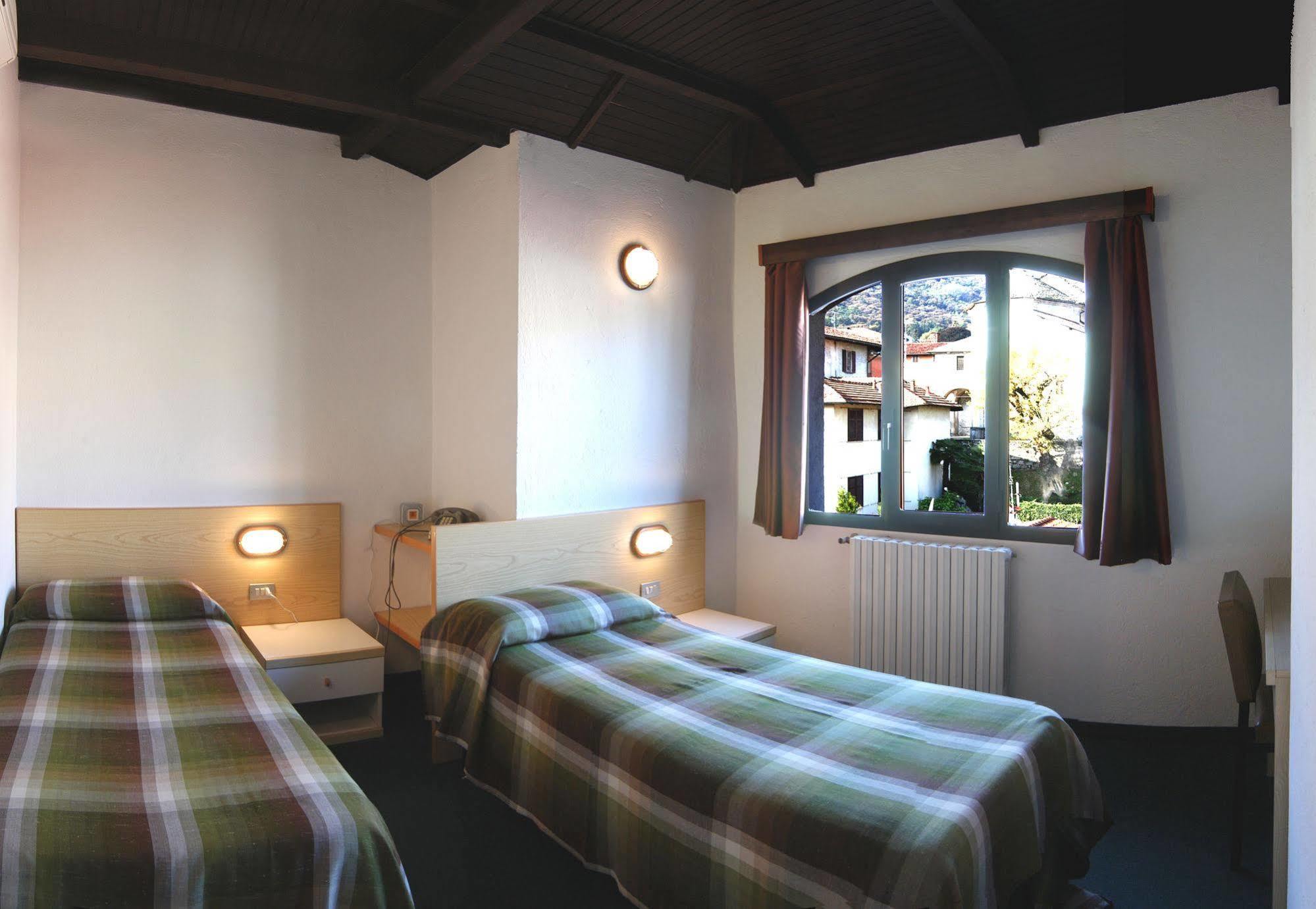 Hotel Eden Baveno Exterior photo